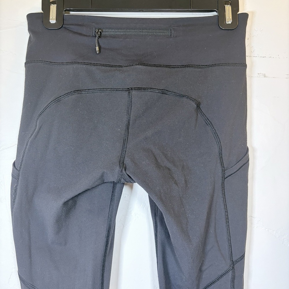 Lululemon Mid Rise Speed Tight V in Heathered Black‎ Leggings Women's Size 4 - Picture 3 of 8